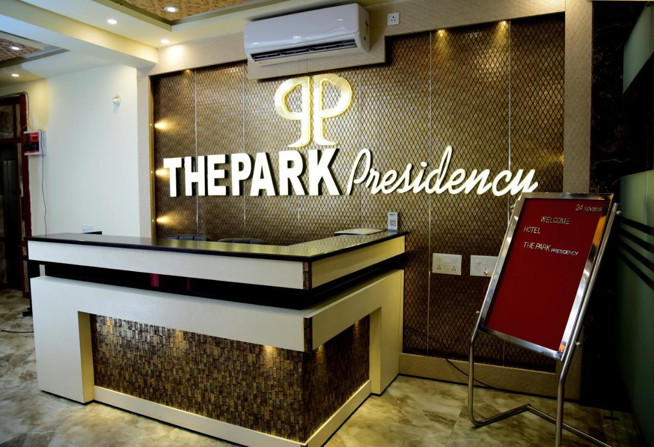 The Park Presidency Hotel Bareilly Ngoại thất bức ảnh