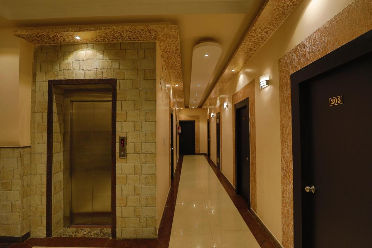 The Park Presidency Hotel Bareilly Ngoại thất bức ảnh