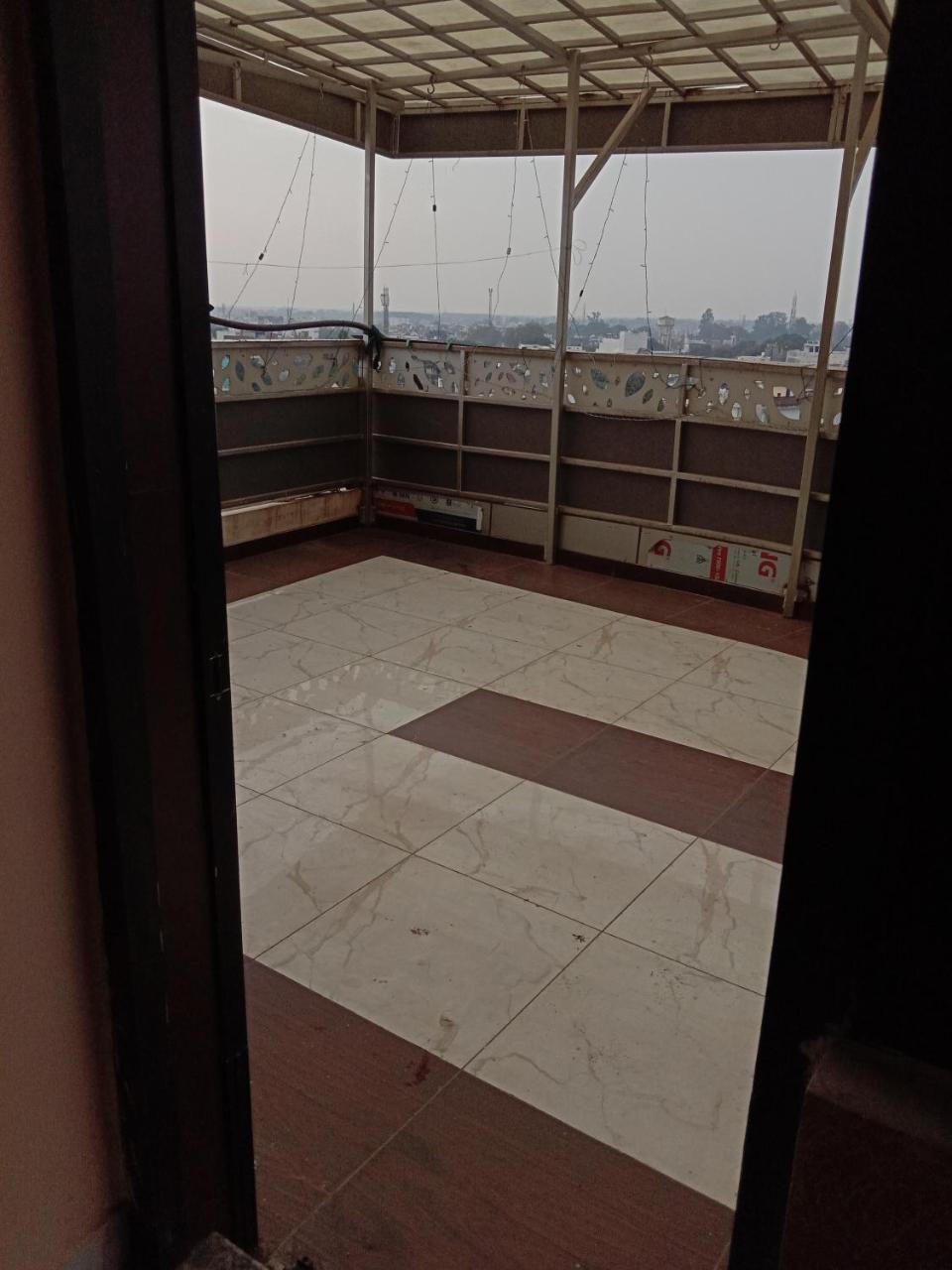 The Park Presidency Hotel Bareilly Ngoại thất bức ảnh